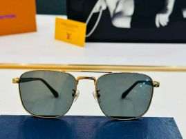 Picture of LV Sunglasses _SKUfw57313224fw